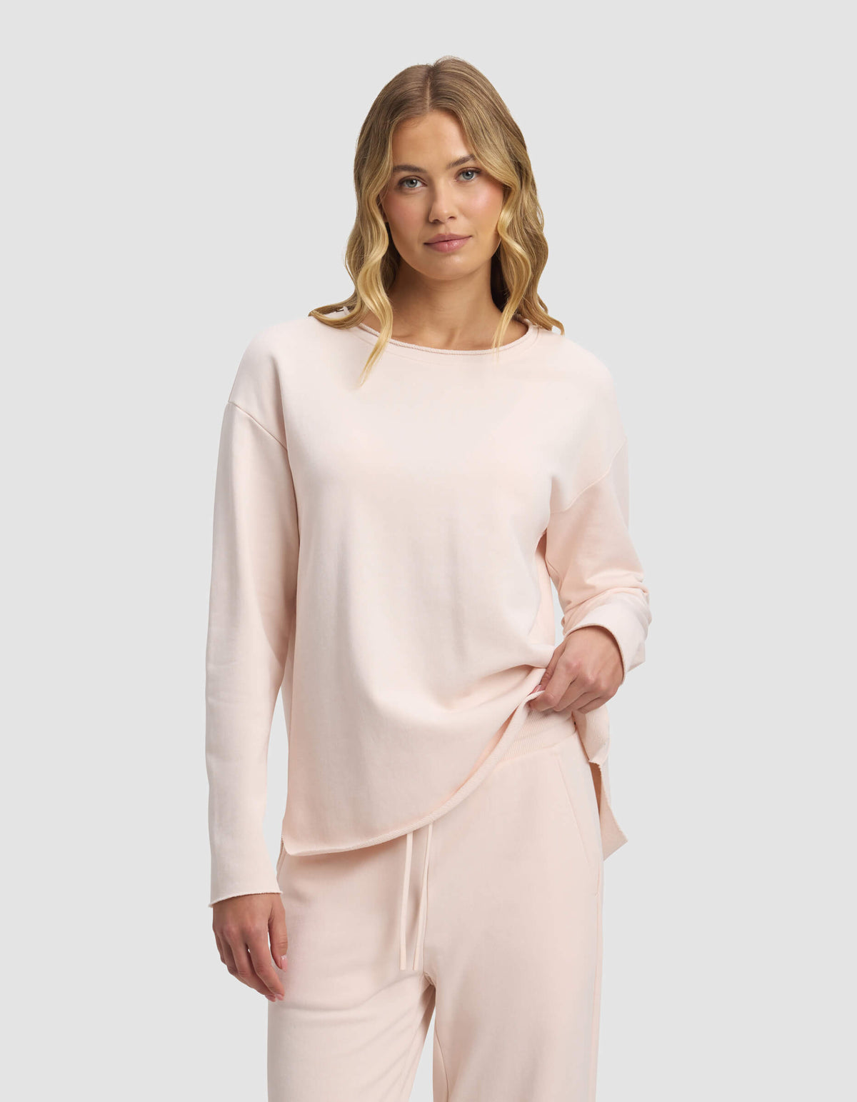 Women's Chelsea Pullover