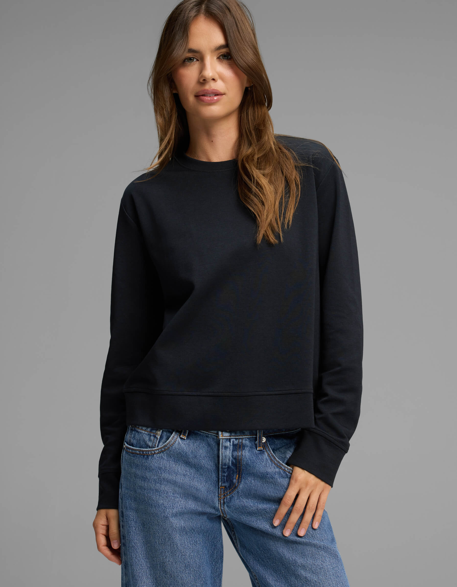 Women's Versa Crewneck